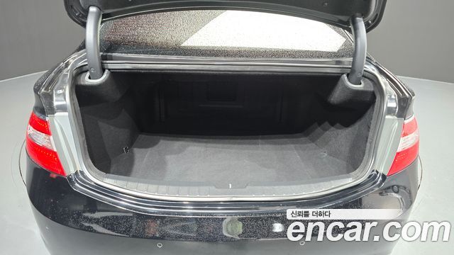 Hyundai Grandeur (HG) HG240 Luxury 2011 — фото 20