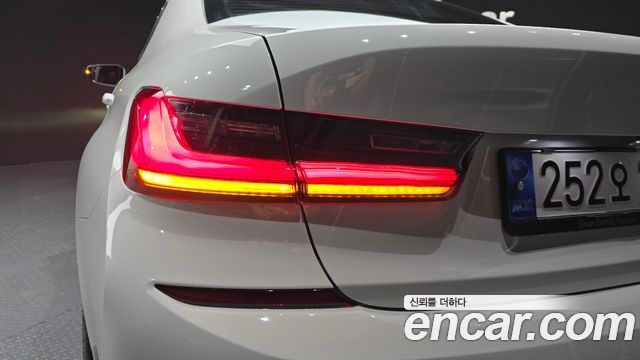 BMW 3 Series (G20) 320i M Sport 2021 — фото 23
