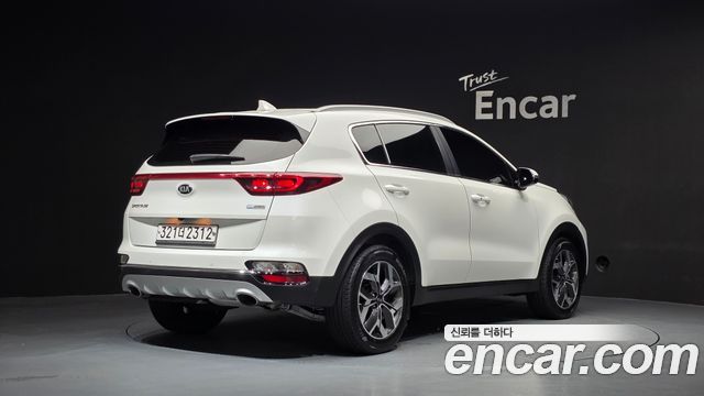 Kia Sportage The Bold Diesel 2.0 2WD Prestige 2019 — фото 2
