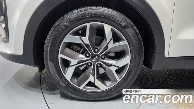 Kia Sportage The Bold Diesel 2.0 2WD Prestige 2019 — фото 5