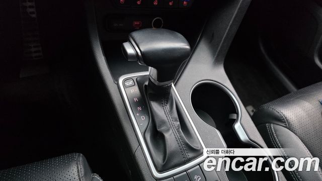 Kia Sportage The Bold Diesel 2.0 2WD Prestige 2019 — фото 9