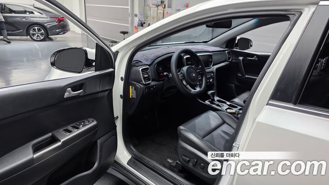 Kia Sportage The Bold Diesel 2.0 2WD Prestige 2019 — фото 10