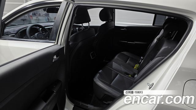 Kia Sportage The Bold Diesel 2.0 2WD Prestige 2019 — фото 11