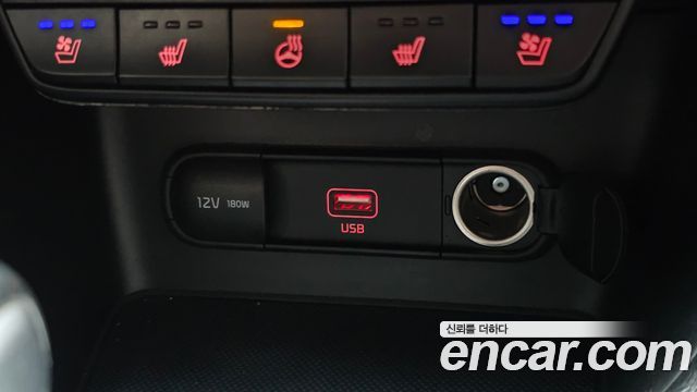 Kia Sportage The Bold Diesel 2.0 2WD Prestige 2019 — фото 13