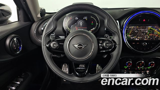 MINI Cooper S Clubman Standard 2nd 2021 — фото 13
