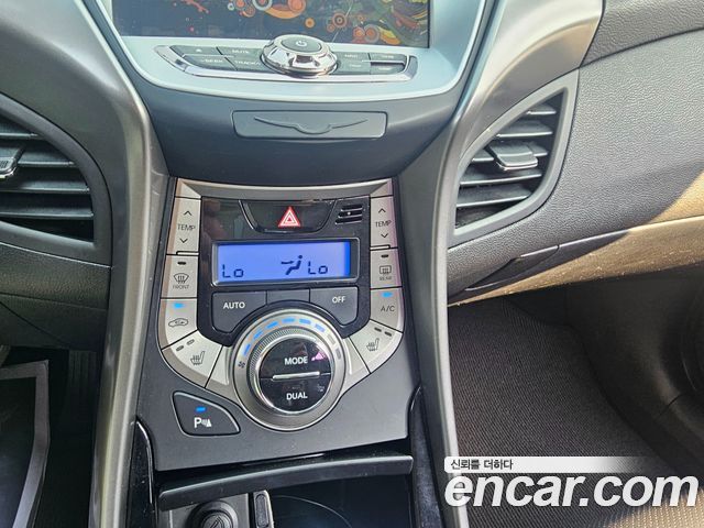 Hyundai Avante (MD) M16 GDI Modern 2013 — фото 10