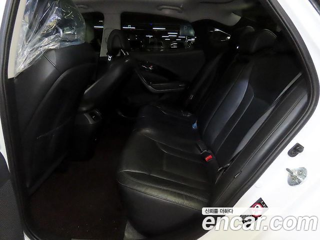 Hyundai Grandeur (HG) HG220 Diesel Premium 2015 — фото 7