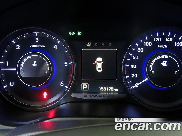 Hyundai Grandeur (HG) HG220 Diesel Premium 2015 — фото 9