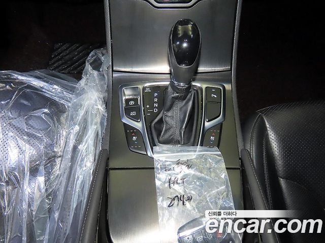 Hyundai Grandeur (HG) HG220 Diesel Premium 2015 — фото 16