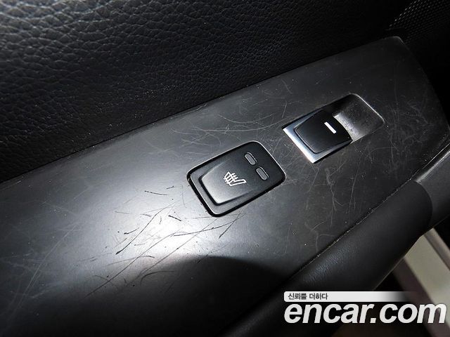 Hyundai Grandeur (HG) HG220 Diesel Premium 2015 — фото 19