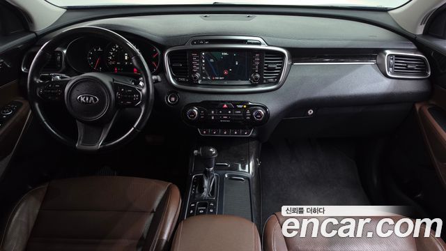 Kia Sorento Diesel 2.0 2WD Noblesse Special 2016 — фото 7