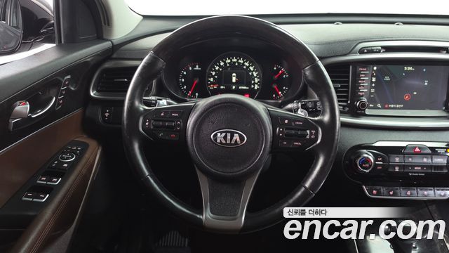 Kia Sorento Diesel 2.0 2WD Noblesse Special 2016 — фото 12