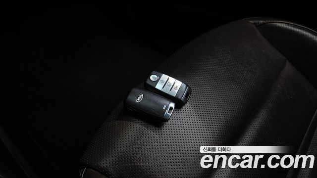 Kia Sorento Diesel 2.0 2WD Noblesse Special 2016 — фото 15