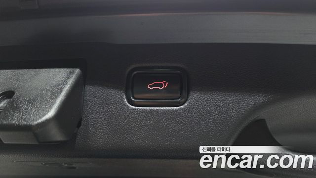 Kia Sorento Diesel 2.0 2WD Noblesse Special 2016 — фото 17