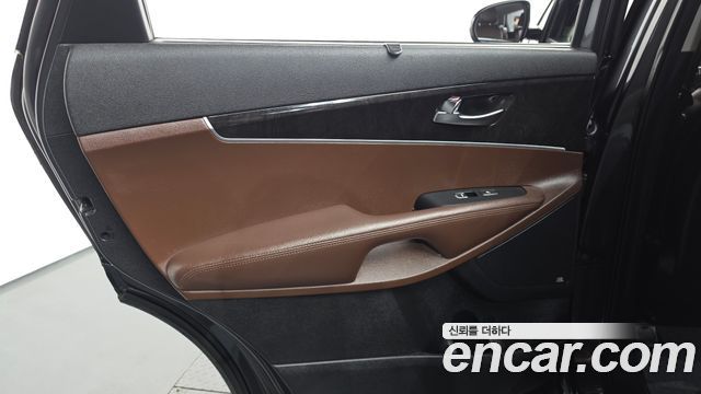 Kia Sorento Diesel 2.0 2WD Noblesse Special 2016 — фото 25