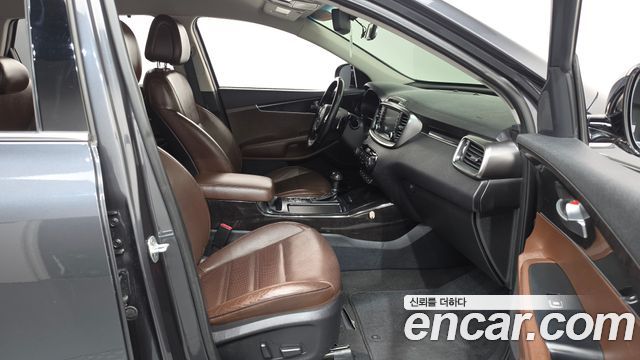 Kia Sorento Diesel 2.0 2WD Noblesse Special 2016 — фото 26