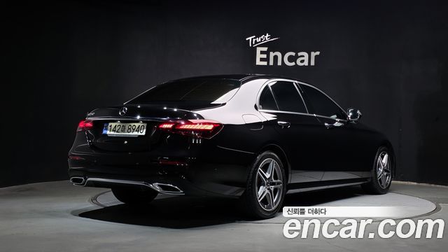 Mercedes-Benz E-Class (W213) E250 AMG Line 2023 — фото 2