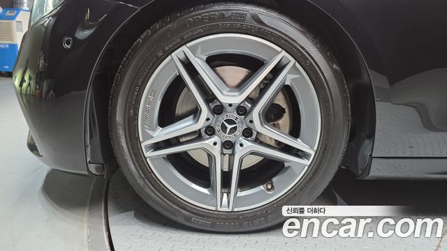 Mercedes-Benz E-Class (W213) E250 AMG Line 2023 — фото 5