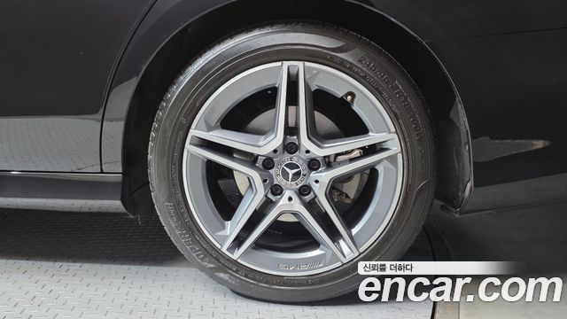 Mercedes-Benz E-Class (W213) E250 AMG Line 2023 — фото 21