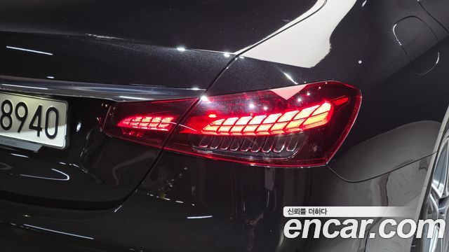 Mercedes-Benz E-Class (W213) E250 AMG Line 2023 — фото 23