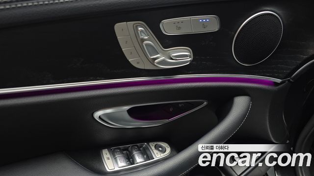 Mercedes-Benz E-Class (W213) E250 AMG Line 2023 — фото 29