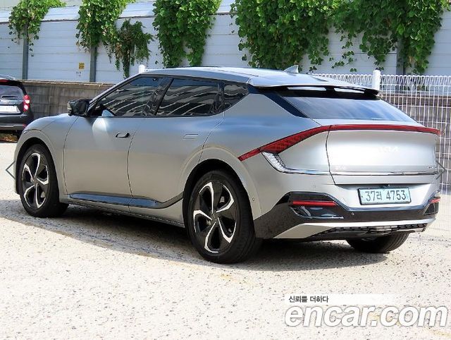 Kia EV6 Long Range GT Line 2022 — фото 3