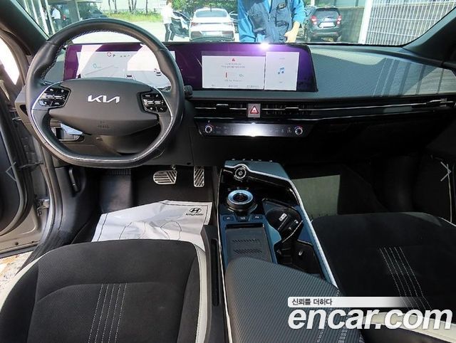 Kia EV6 Long Range GT Line 2022 — фото 7