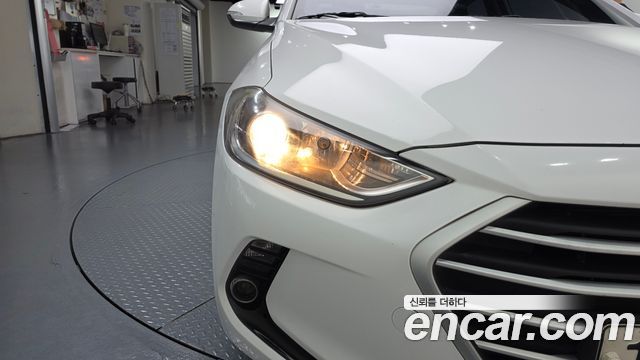 Hyundai Avante (AD) 1.6 GDI Smart 2018 — фото 22