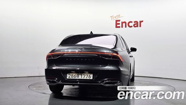 Hyundai Grandeur (IG) 2.5 Premium Choice 2021 — фото 4