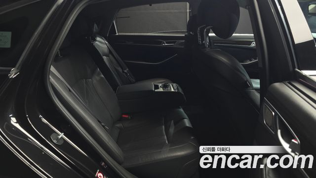 Genesis G80 3.3 GDI AWD Premium Luxury 2018 — фото 11
