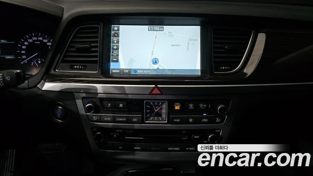 Genesis G80 3.3 GDI AWD Premium Luxury 2018 — фото 14
