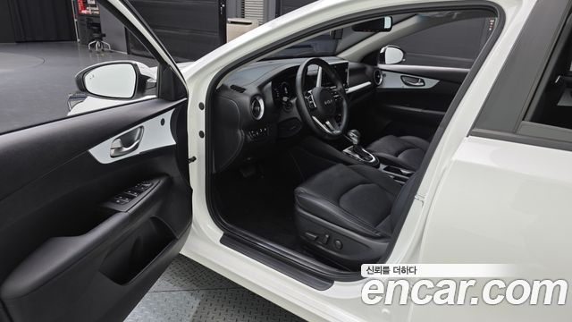 Kia K3 (II) 1.6 Prestige 2022 — фото 10