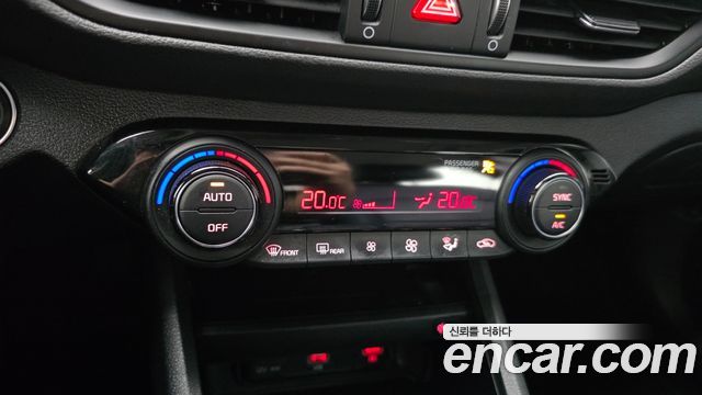 Kia K3 (II) 1.6 Prestige 2022 — фото 27