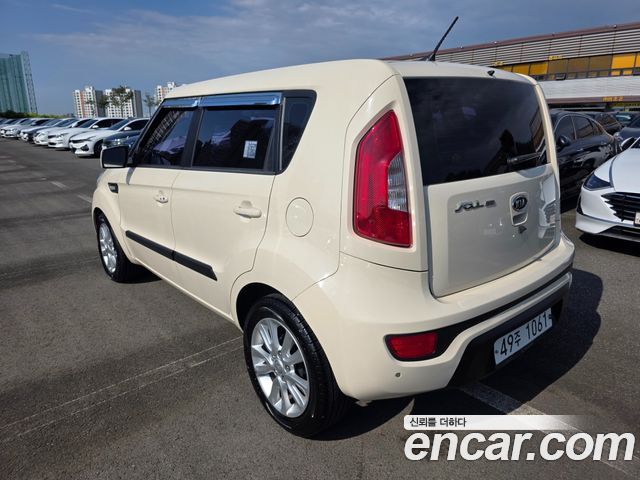 Kia Soul 1.6 GDI Luxury Standard 2012 — фото 5