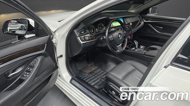 BMW 5 Series (F10) 528i xDrive M Aero Dynamic 2016 — фото 10