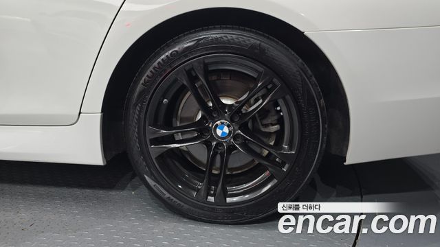 BMW 5 Series (F10) 528i xDrive M Aero Dynamic 2016 — фото 27