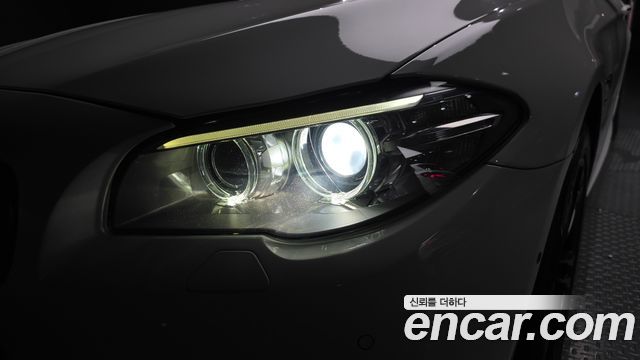 BMW 5 Series (F10) 528i xDrive M Aero Dynamic 2016 — фото 28