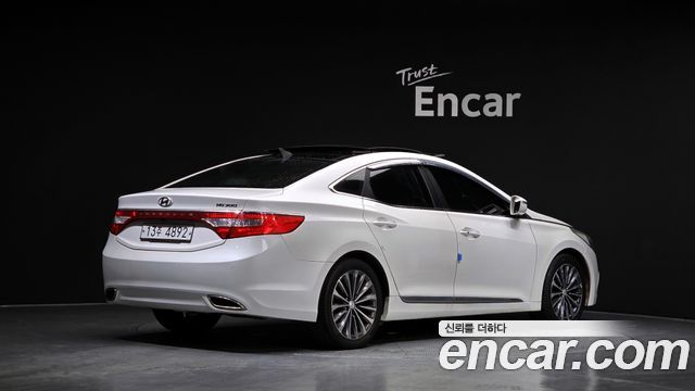 Hyundai Grandeur (HG) HG240 Modern 2013 — фото 2