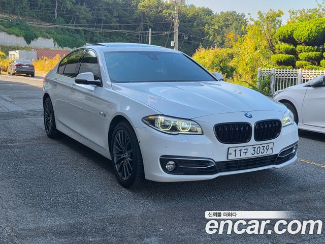 BMW 5 Series (F10) 528i Luxury Plus 2015 — фото 2