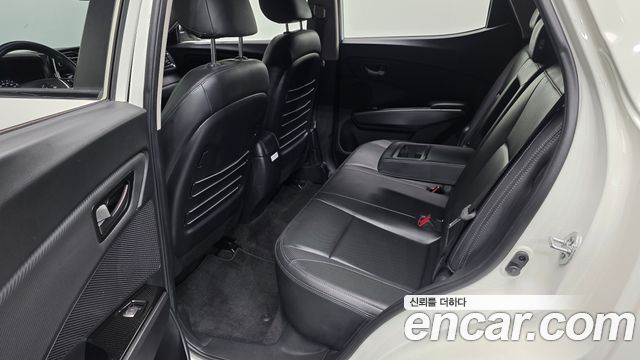 KG Mobility (SsangYong) Tivoli Air 1.5 A5 2WD 2023 — фото 12