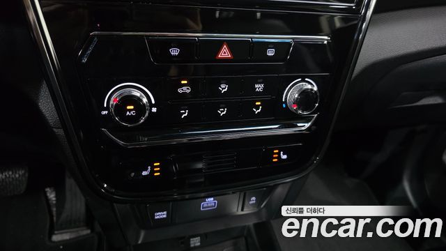 KG Mobility (SsangYong) Tivoli Air 1.5 A5 2WD 2023 — фото 15