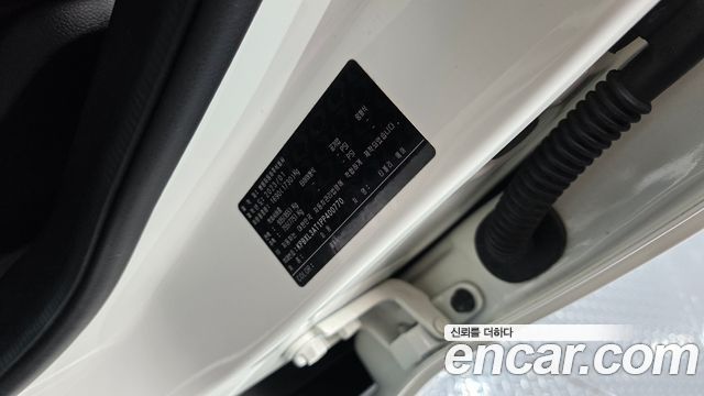 KG Mobility (SsangYong) Tivoli Air 1.5 A5 2WD 2023 — фото 29