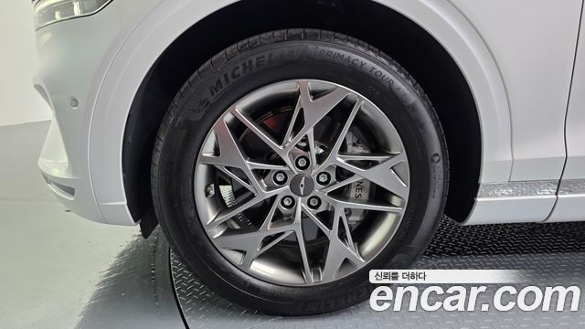 Genesis GV70 2.5T Gasoline 2WD 2023 — фото 5
