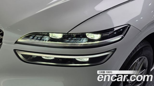 Genesis GV70 2.5T Gasoline 2WD 2023 — фото 22