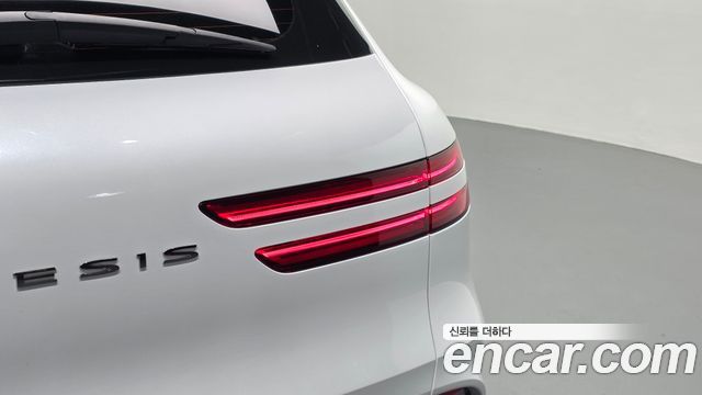 Genesis GV70 2.5T Gasoline 2WD 2023 — фото 23
