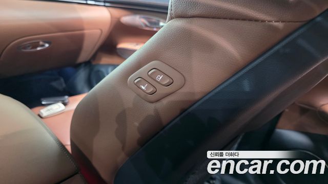 Genesis GV70 2.5T Gasoline 2WD 2023 — фото 30