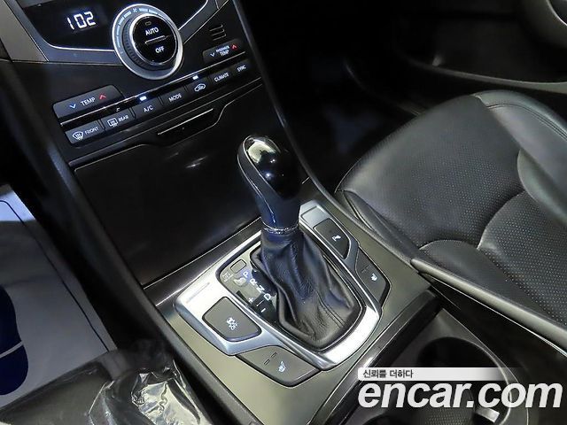 Hyundai Grandeur (HG) HG240 Modern 2016 — фото 16