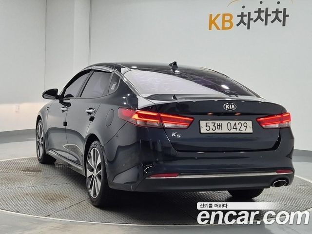 Kia K5 (II) 2.0 SX Prestige 2016 — фото 2