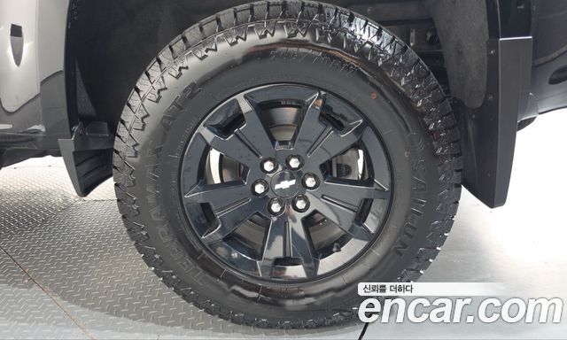 Chevrolet Real New Colorado 3.6 Z71-X Midnight 4WD 2021 — фото 21