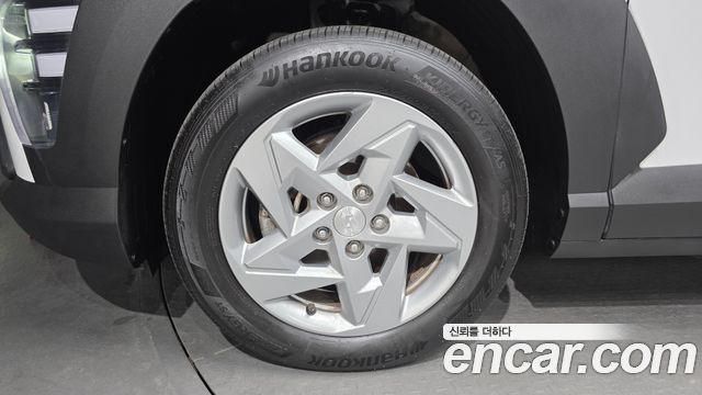 Hyundai Kona (SX2) Gasoline 1.6 Turbo 2WD Modern 2023 — фото 5